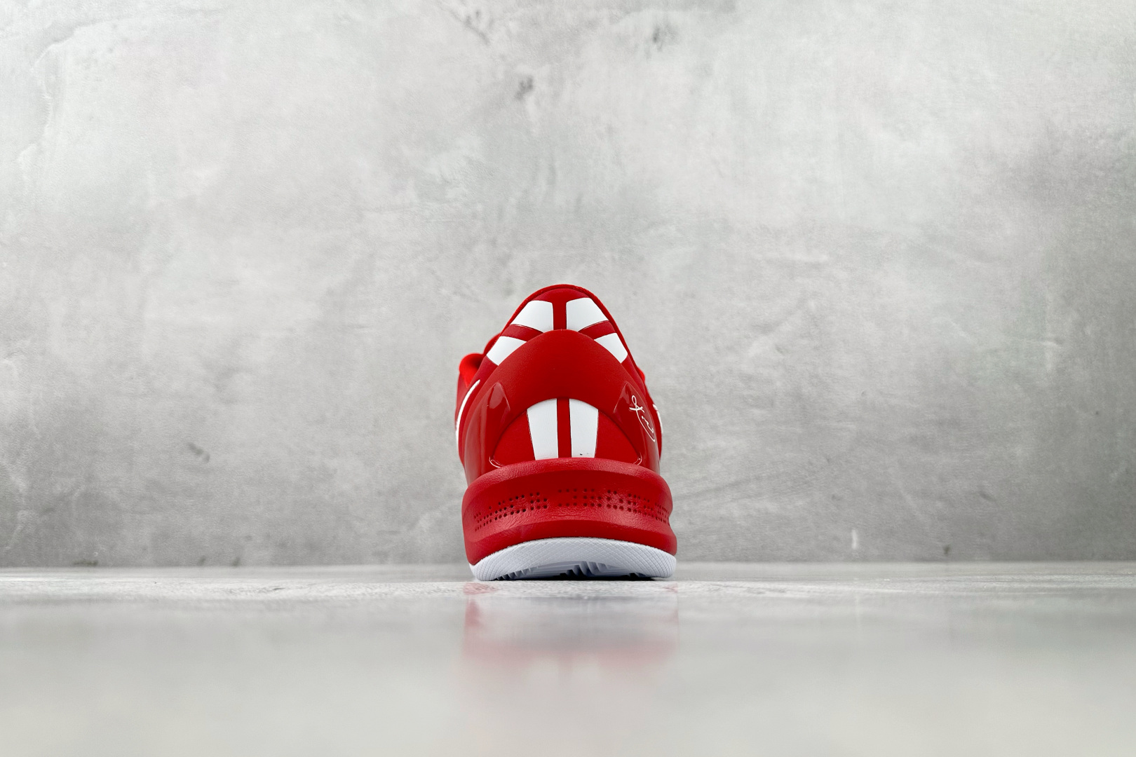 纯原生产线 Nike Kobe 8 Protro ”University Red” 红色 HF9550-600