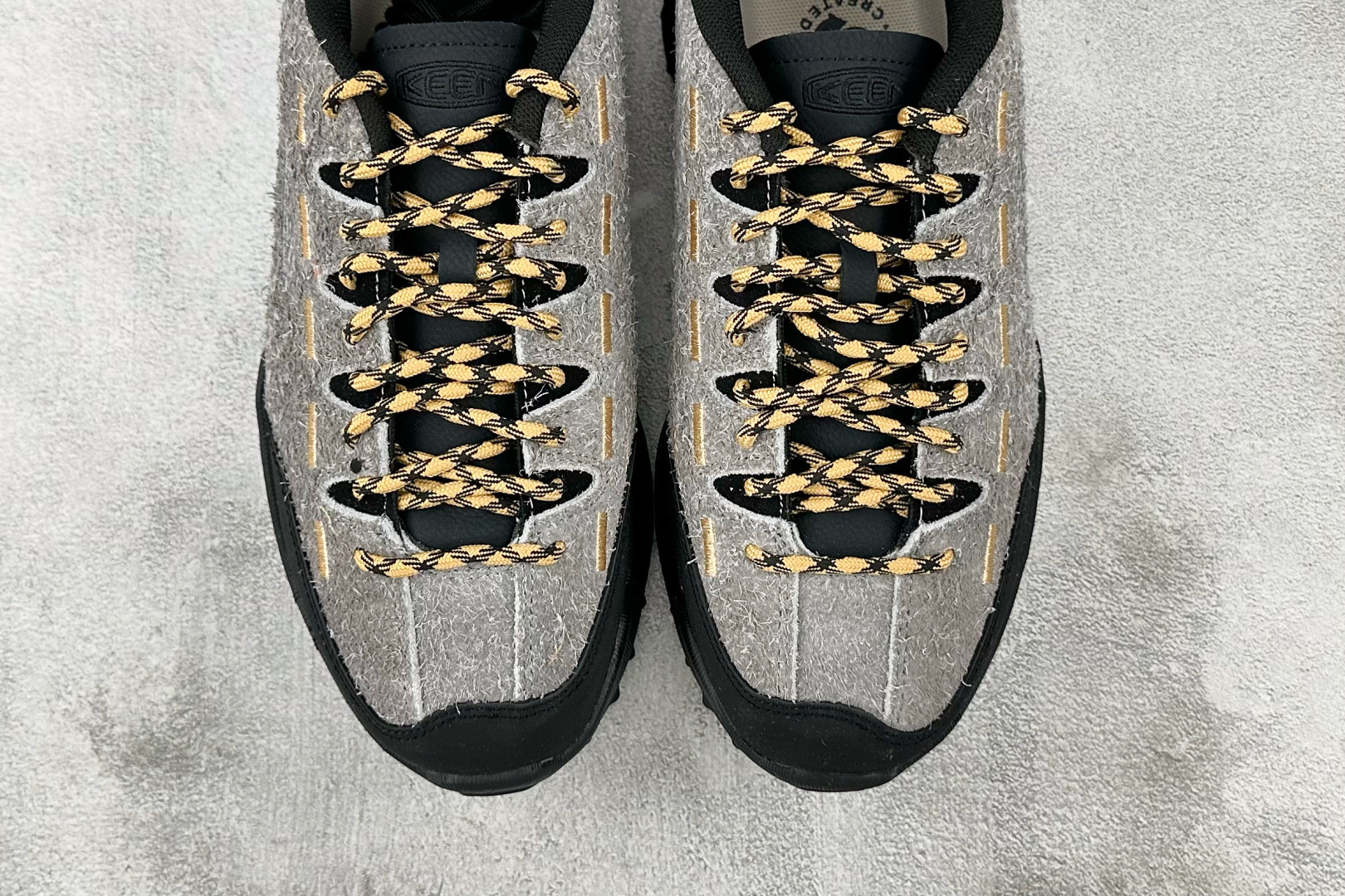KEEN Jasper Zionic 灰色 1030242