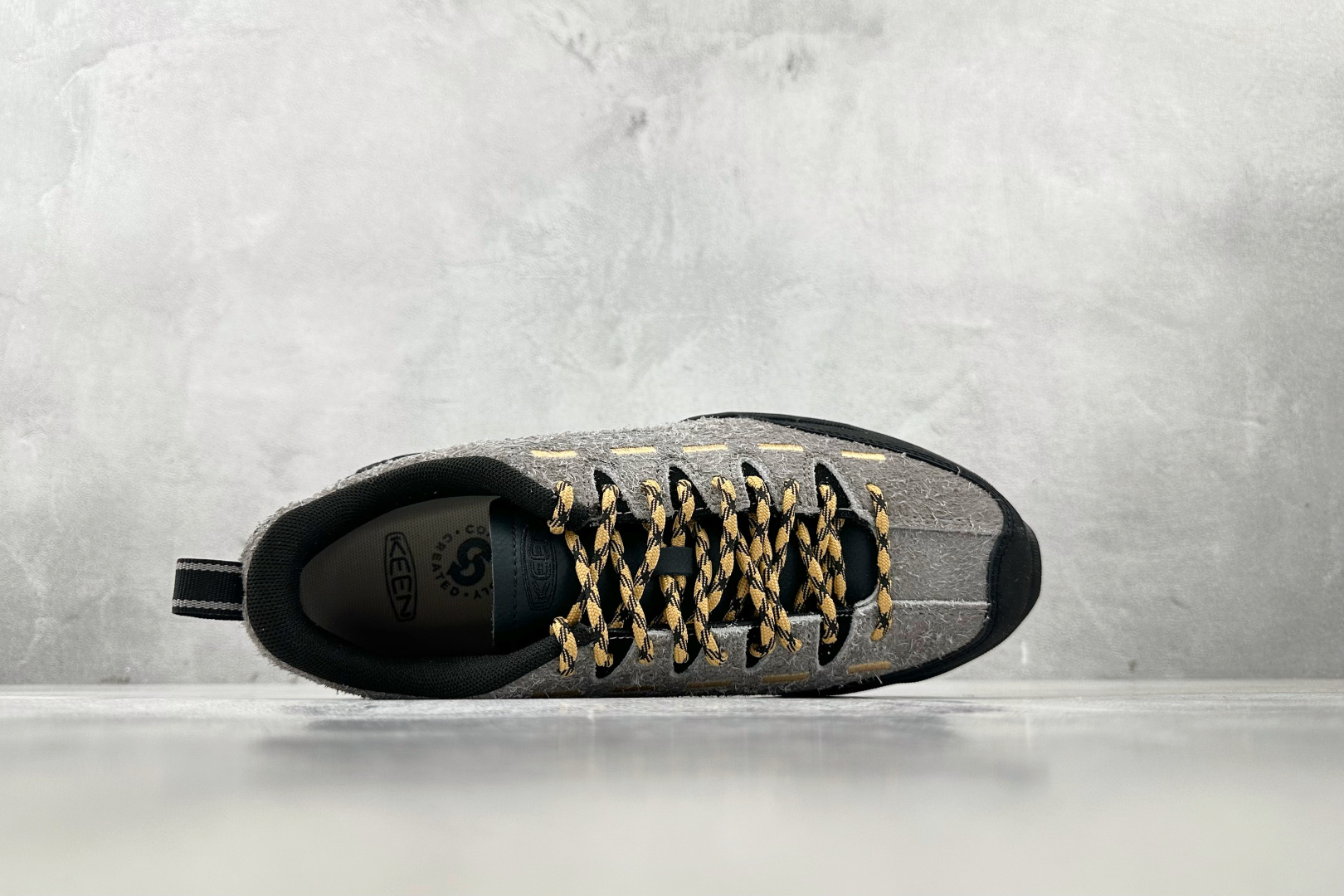 KEEN Jasper Zionic 灰色 1030242