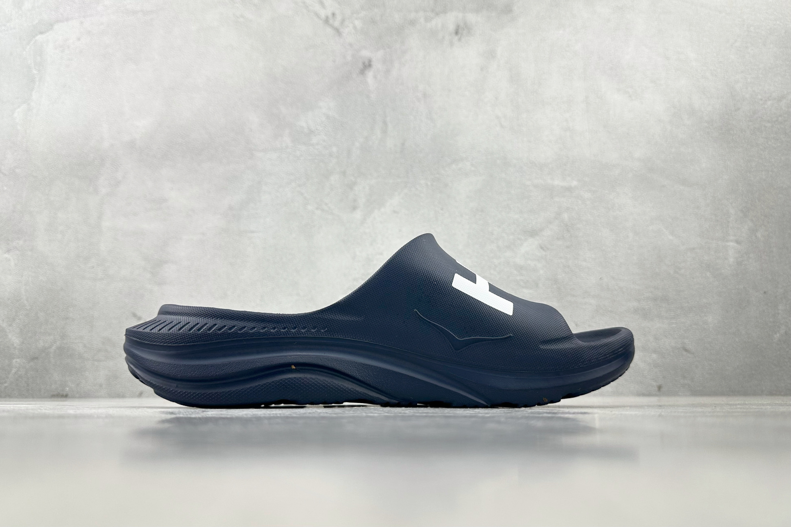 HOKA ONE ONE Ora 蓝白色 1155154-VYN