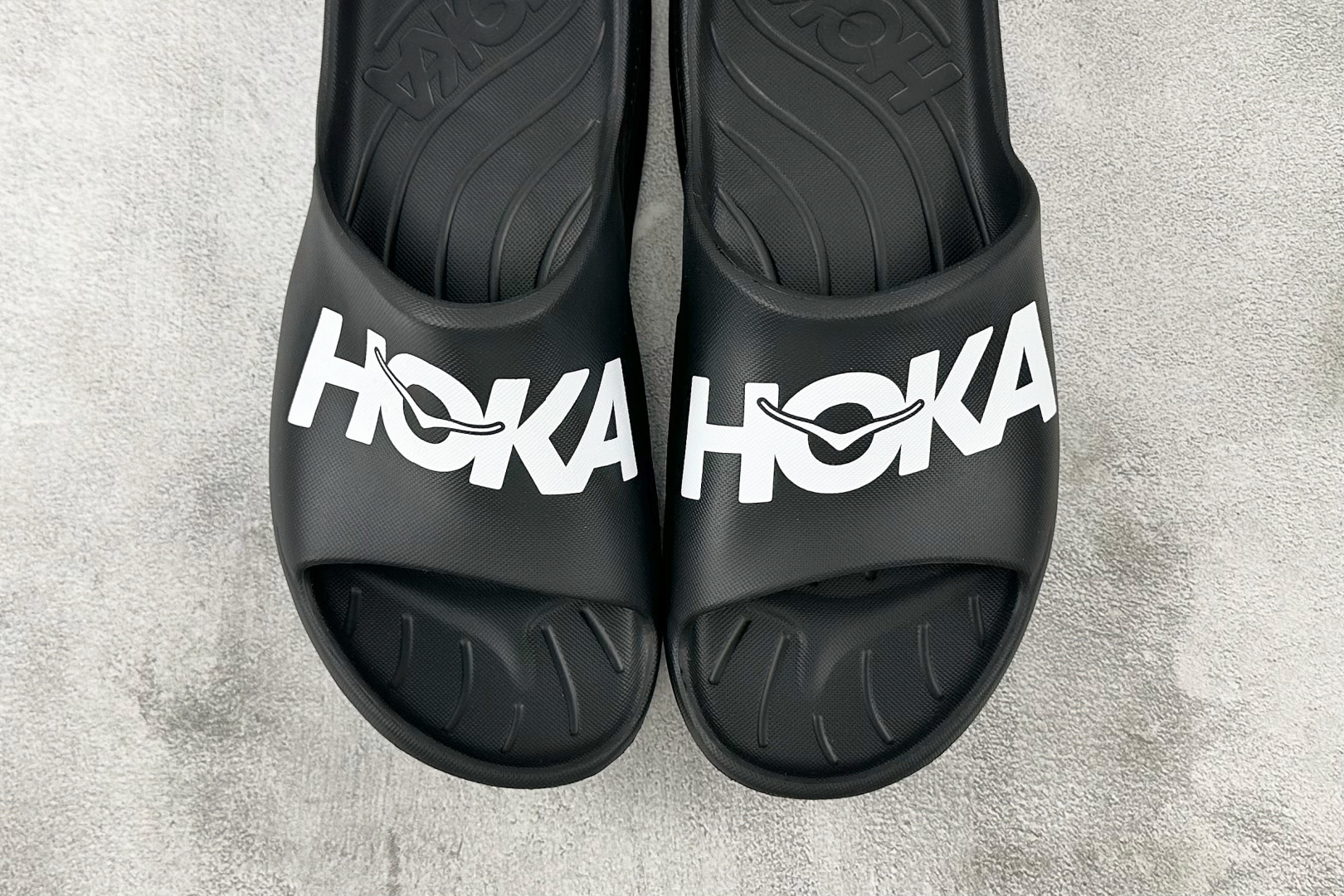 HOKA ONE ONE Ora Athletic Slide 黑白色 1155154-BWHT