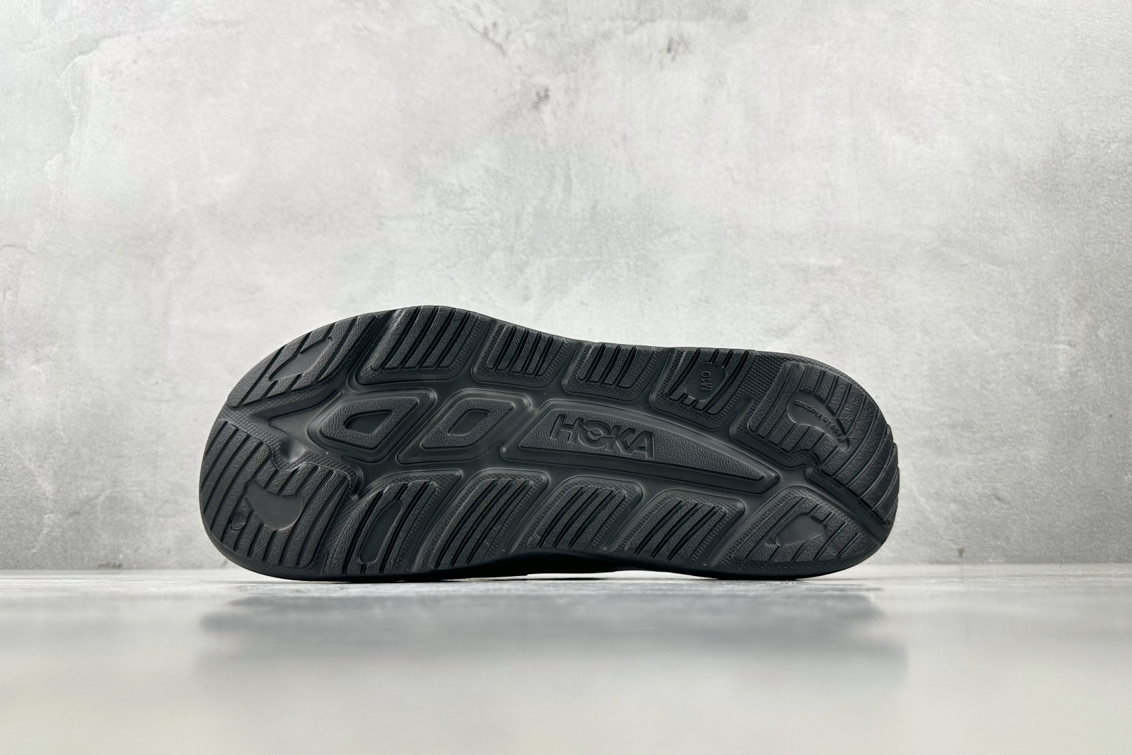 HOKA ONE ONE Ora Athletic Slide 黑白色 1155154-BWHT