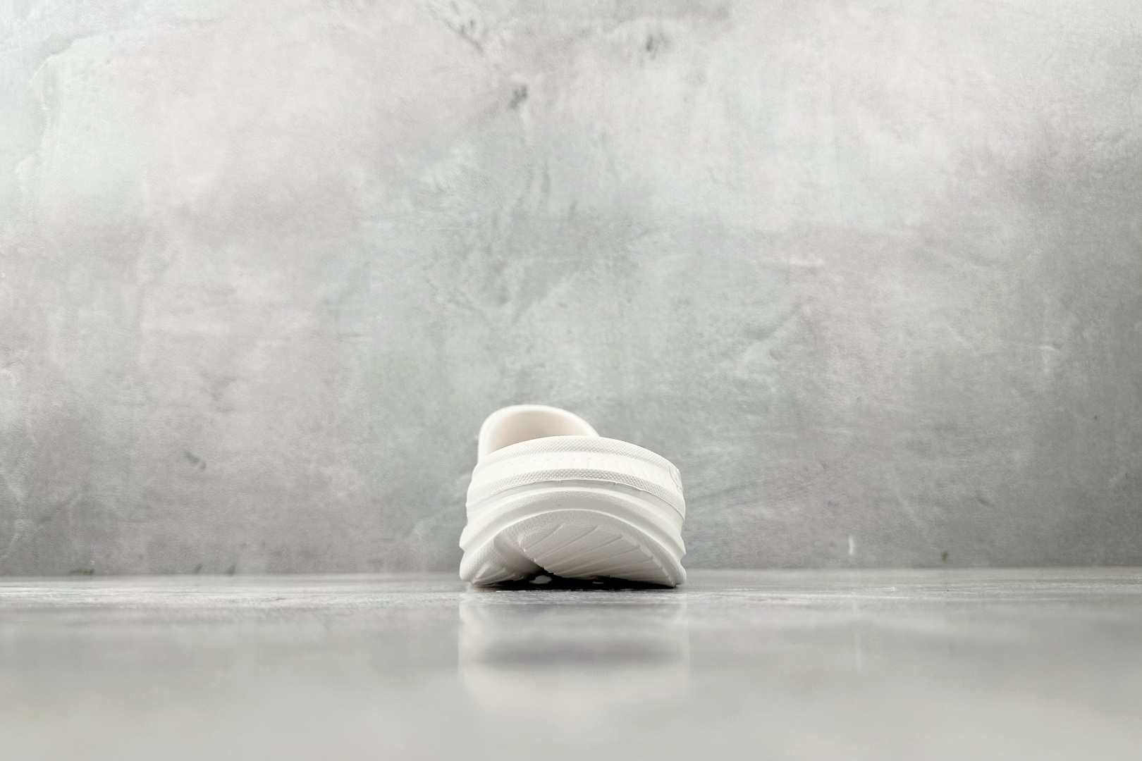 HOKA ONE ONE Ora 白色 1155154-WBLC