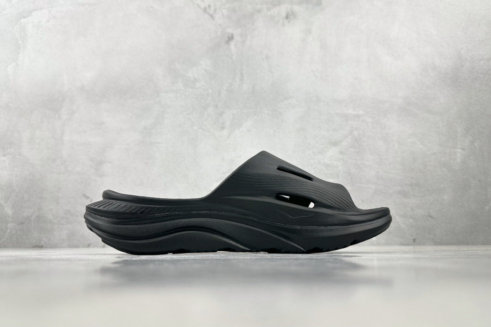 HOKA ONE ONE Ora Recovery Slide 3 黑色 1135061-BBLC