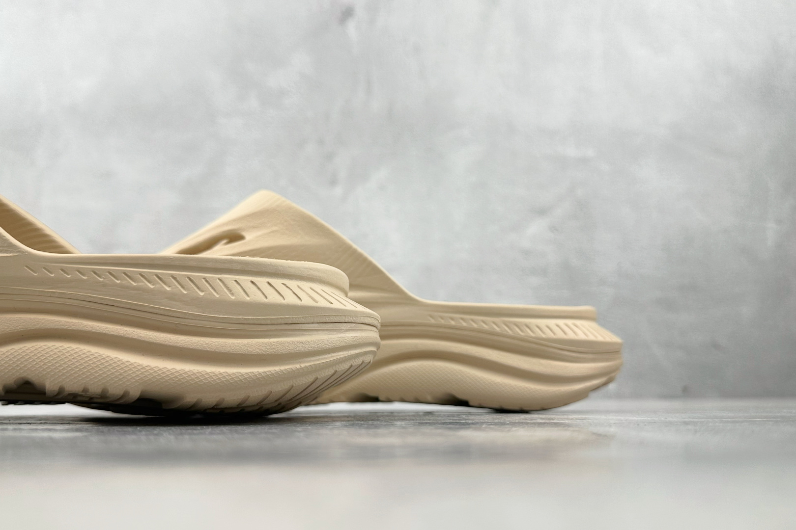 HOKA ONE ONE Ora Recovery Slide 3 流沙色 1135061-SSSS