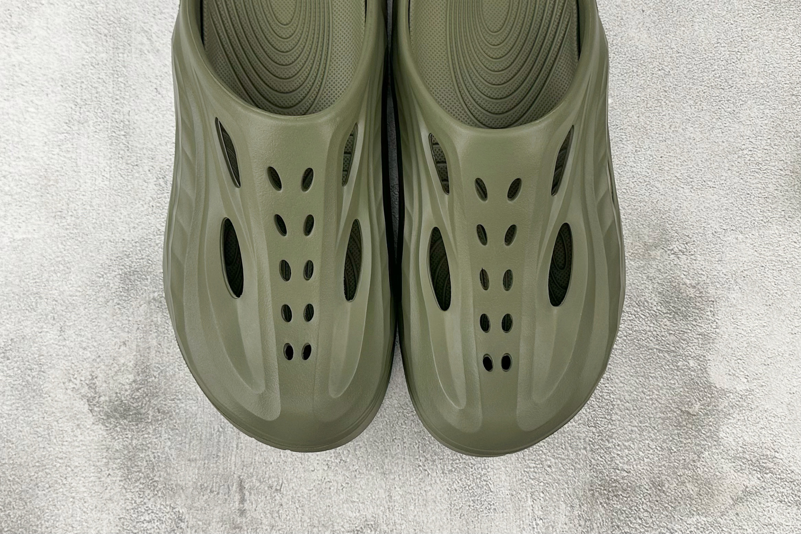 HOKA ONE ONE Ora Recovery mule 灰色 1147951-SLTSL