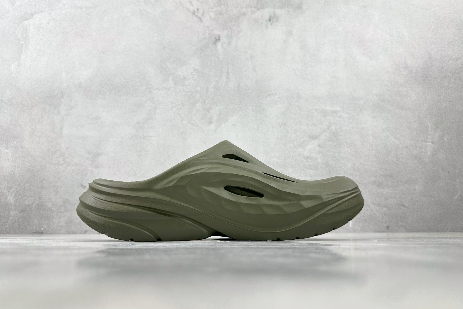 HOKA ONE ONE Ora Recovery mule 灰色 1147951-SLTSL
