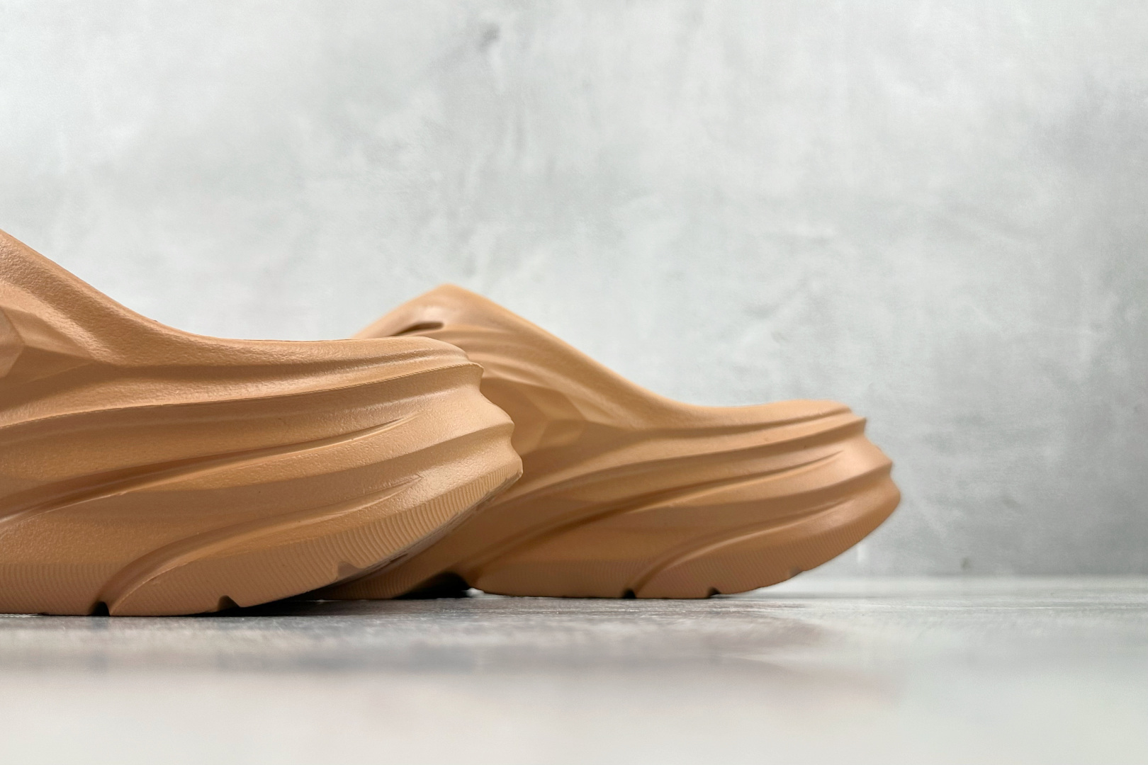 HOKA ONE ONE Ora Recovery 棕色 1147951-WHTW