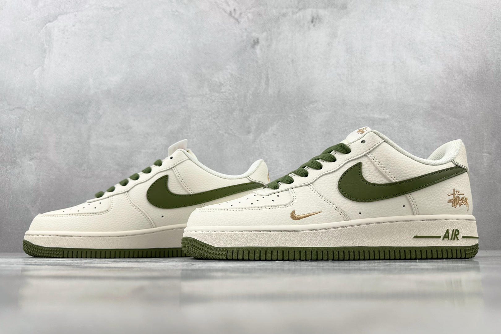 XC 
Nike Air Force 1'07 斯图西 联名 米白绿

货号：XX3168 151
尺码