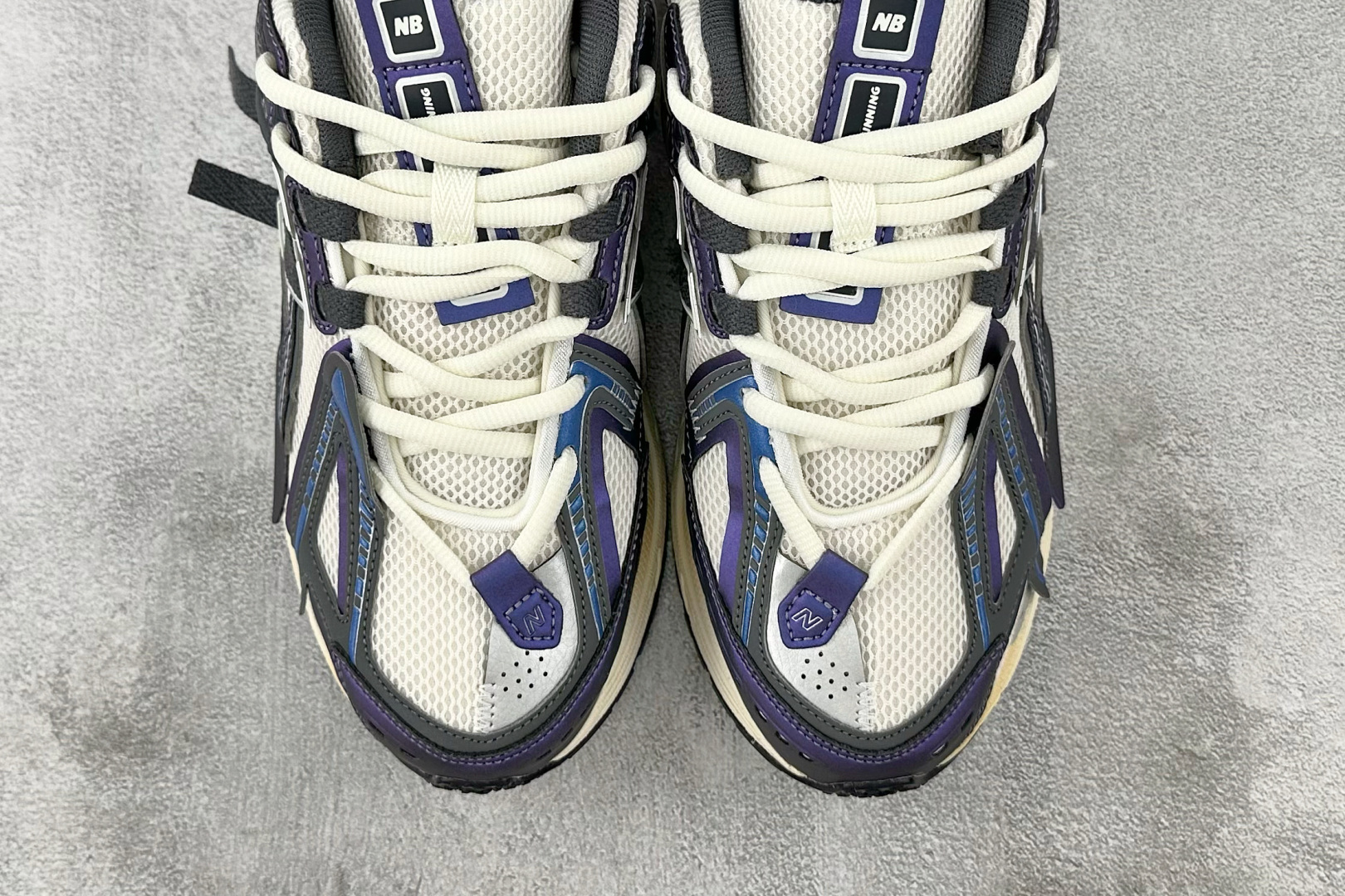 240 大厂出品 New Balance NB 1906A 灰紫 U1906ANB 尺码：36 36.5 37 38.5 39 40 40.5 41 42 42.5 43 44 44.5 45 46 46.5 编码：33