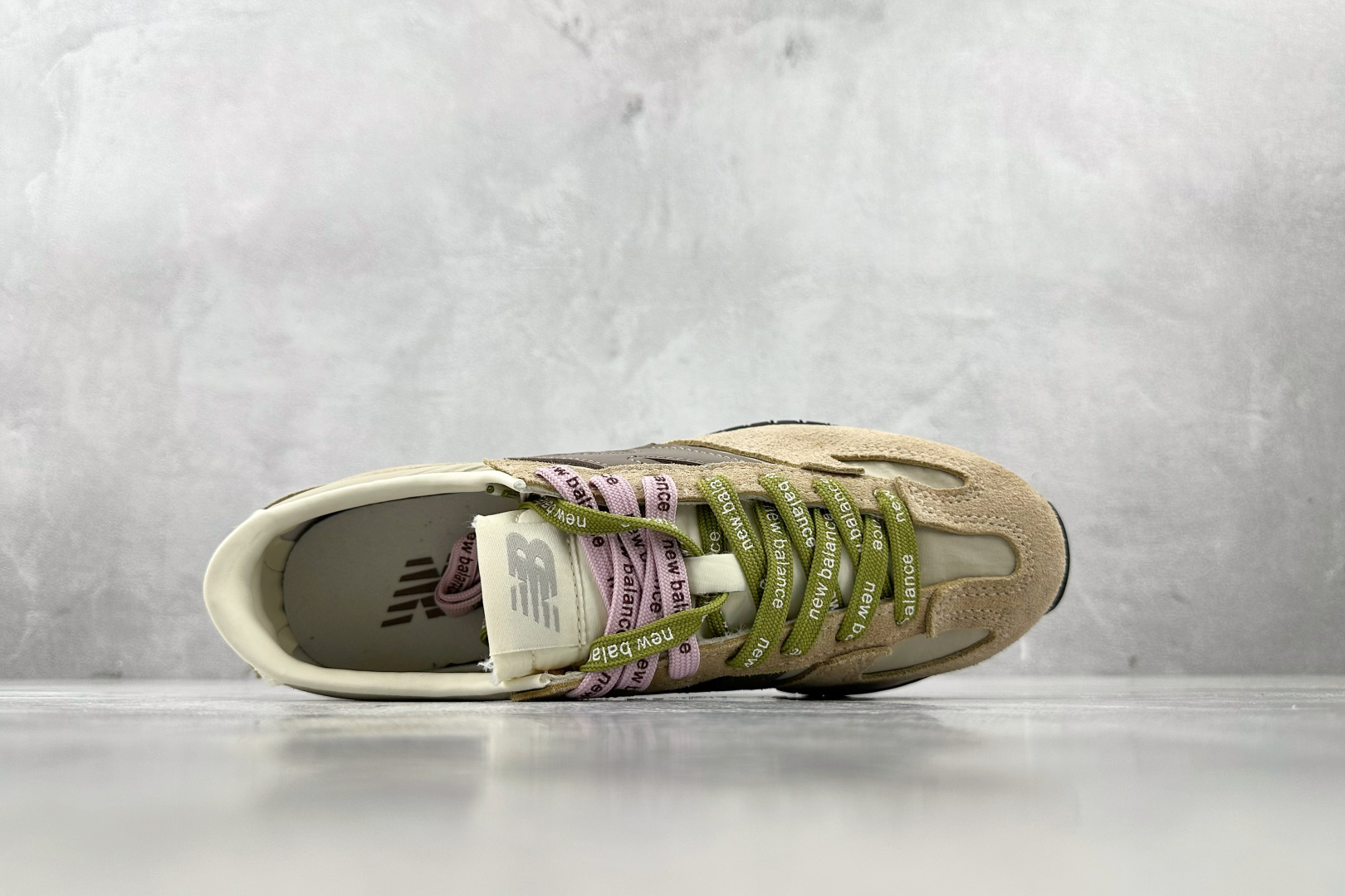 K13 版 
New Balance NB 471 棕色

货号：U471AI
尺码：36 36.5 3