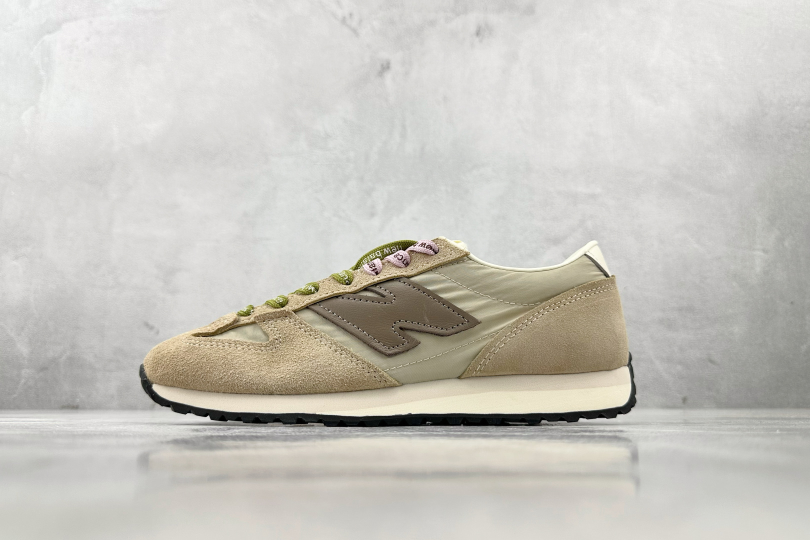 K13 版 
New Balance NB 471 棕色

货号：U471AI
尺码：36 36.5 3