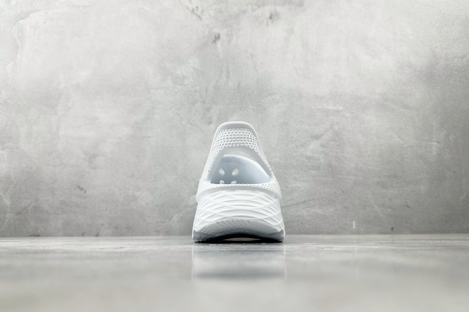 160 HOKA ONE ONE Ora 白色 1147951