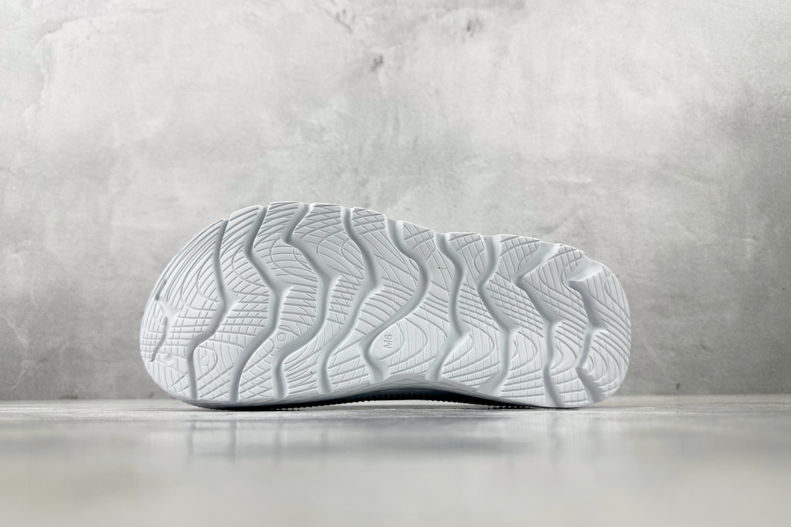 160 HOKA ONE ONE Ora 白色 1147951