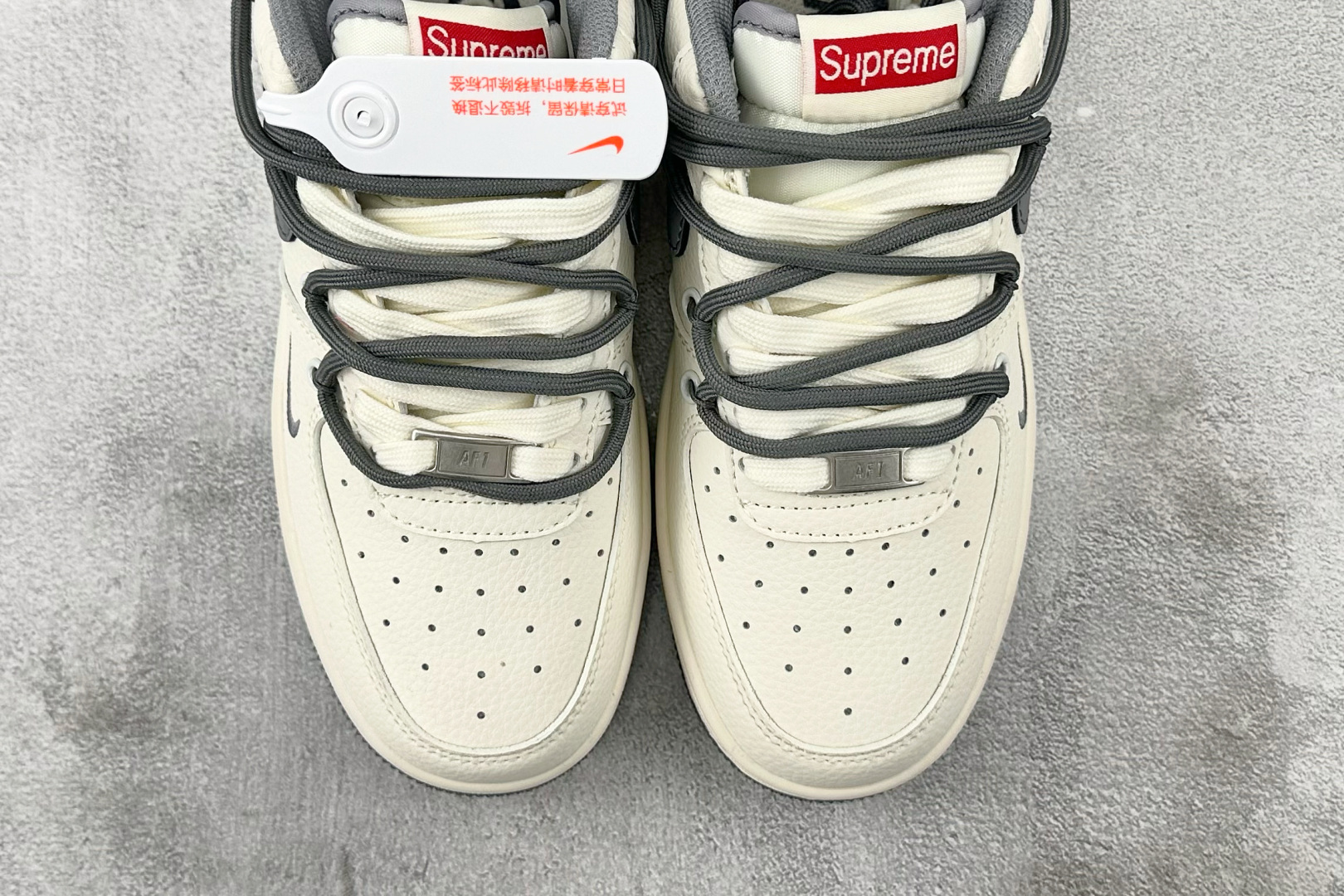 Nike Air Force 1'07 Supreme 联名 米白灰 DM6868-071