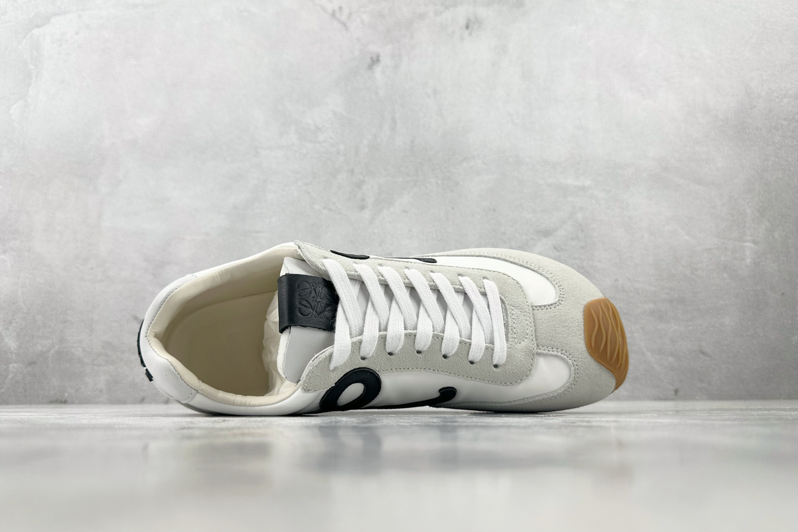 LOEWE罗意威 Ballet Runner 2.0 白色 M816282XB3-2101