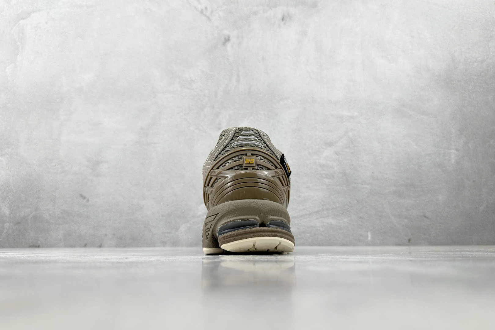 240 大厂出品 New Balance NB 1906R 棕褐色 U1906ROB