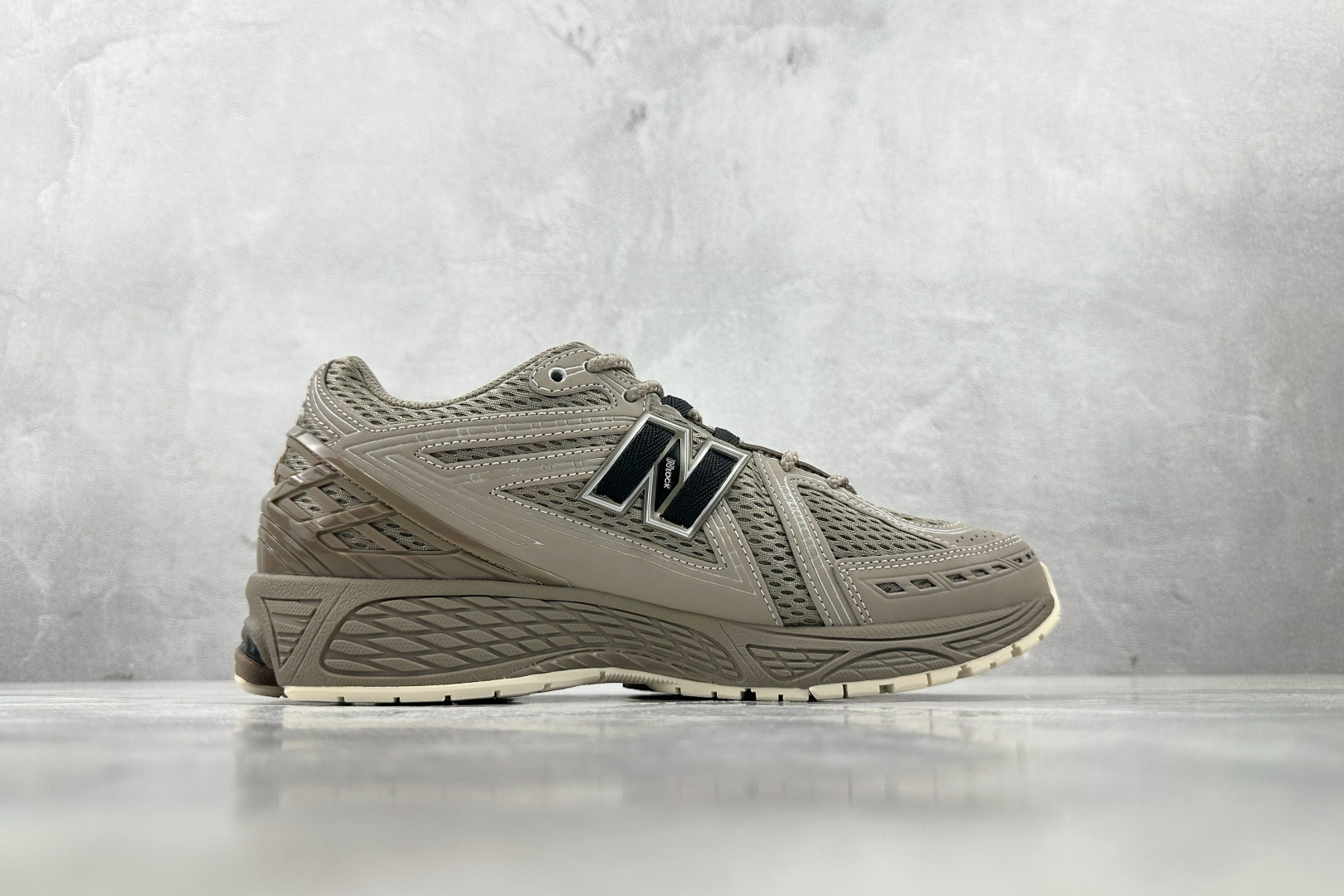 240 大厂出品 New Balance NB 1906R 棕褐色 U1906ROB