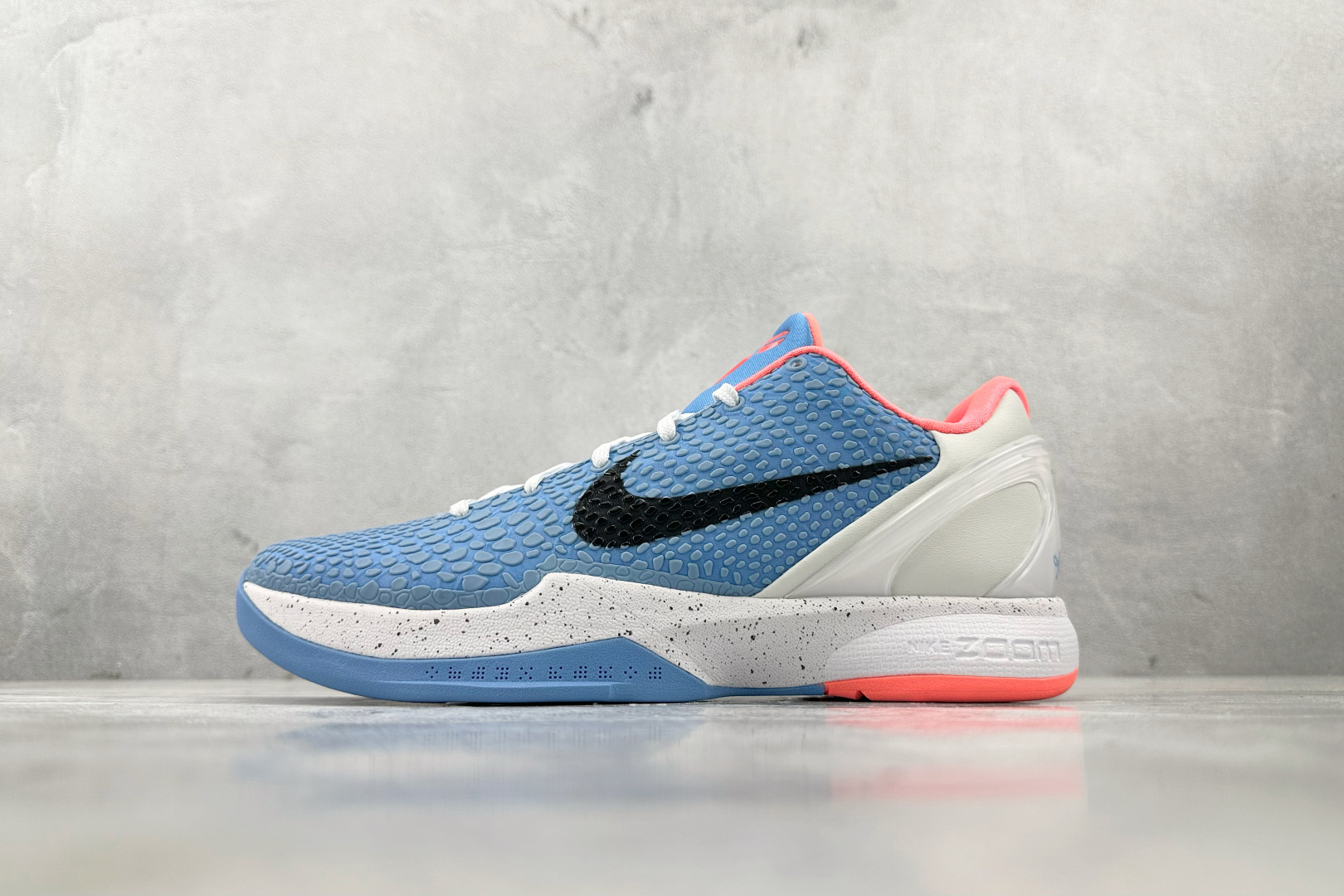 Star版 
Nike Zoom Kobe 6 蓝白

货号：DJ5437 020
尺码：40.5 41