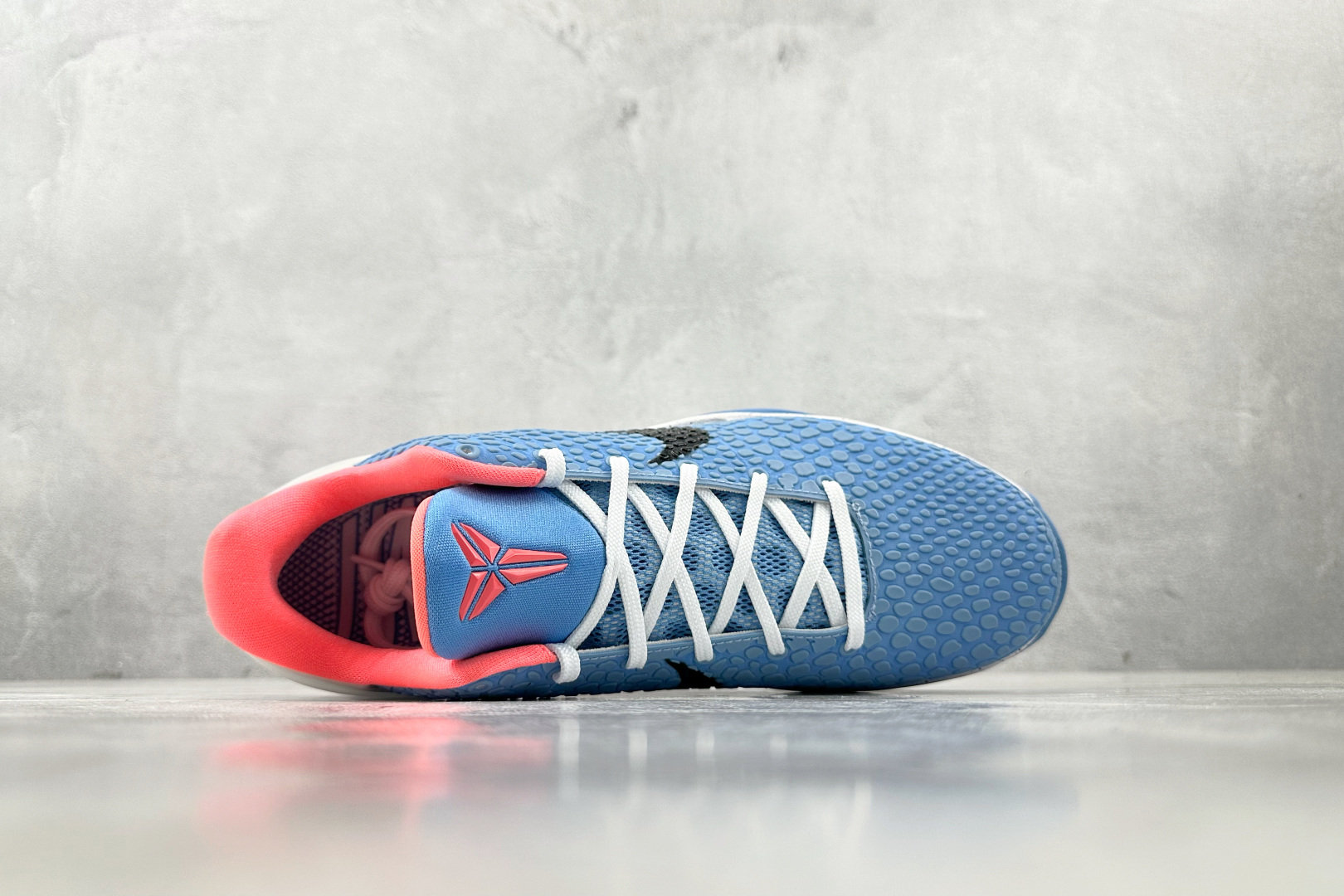 Star版 
Nike Zoom Kobe 6 蓝白

货号：DJ5437 020
尺码：40.5 41