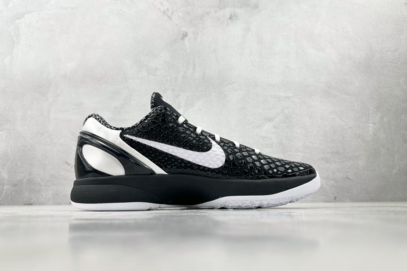 Nike Zoom Kobe 6 Protro ”Mambacita Sweet 16” GiGi 曼巴基金会 黑白 CW2190-002