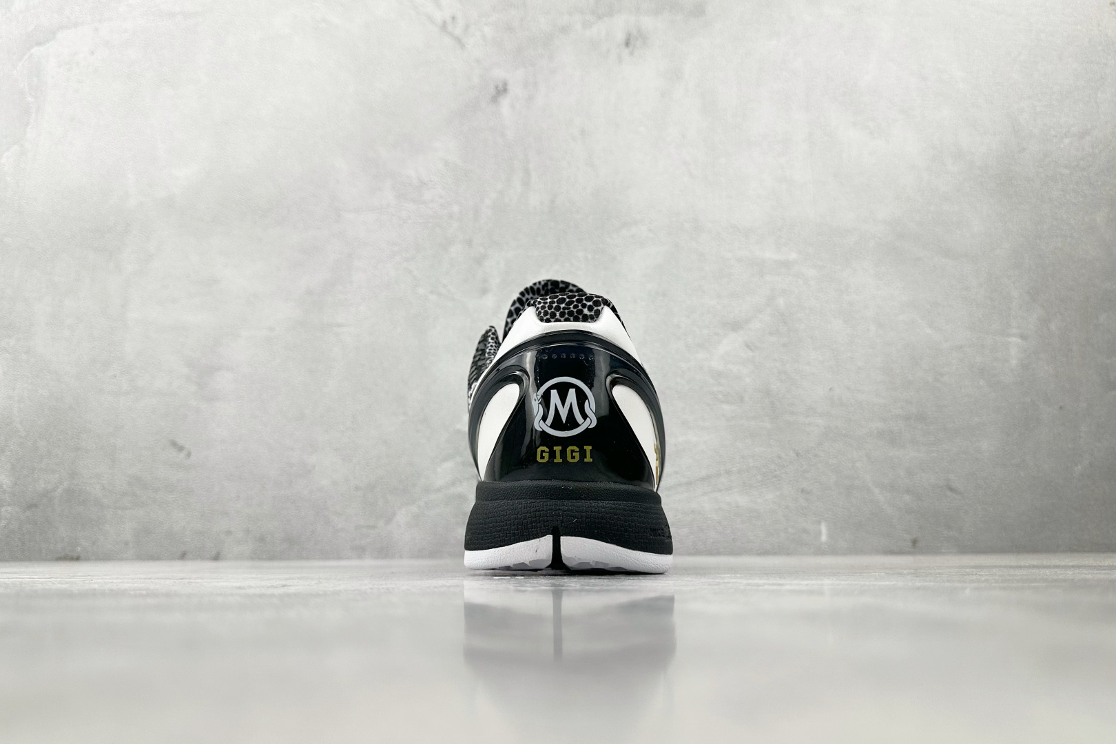 Nike Zoom Kobe 6 Protro ”Mambacita Sweet 16” GiGi 曼巴基金会 黑白 CW2190-002