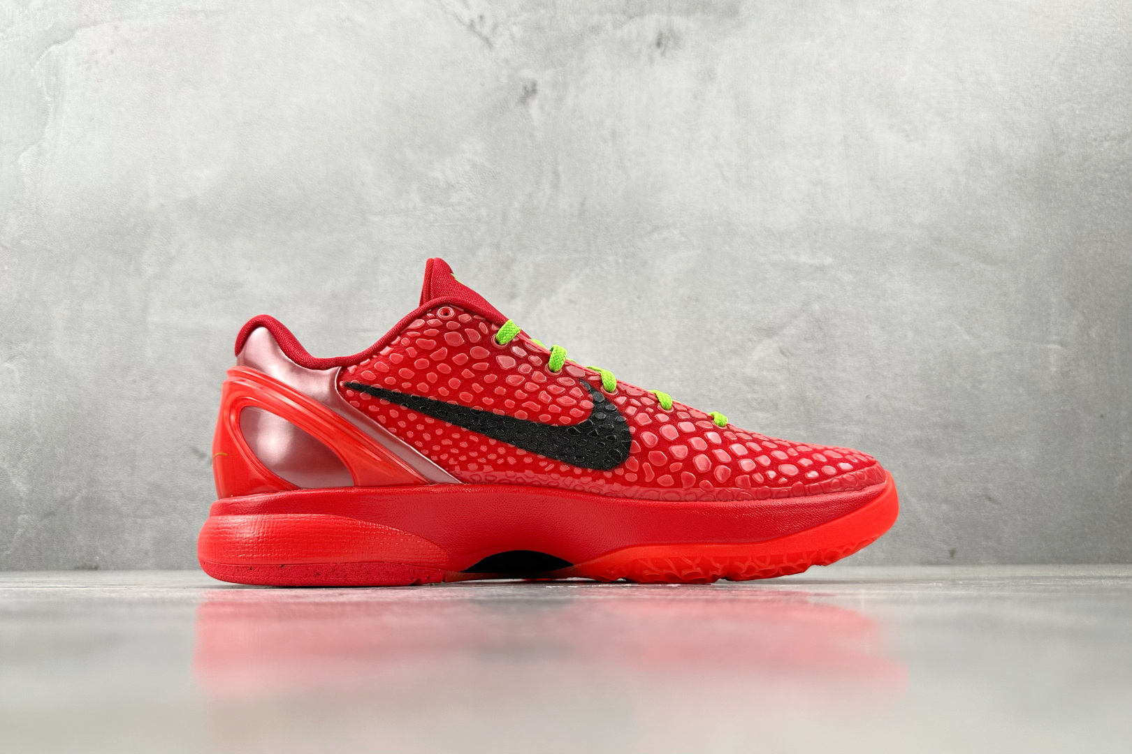 Nike Zoom Kobe 6 Protro ”Reverse” 反装青蜂侠 红色 FV4921-600