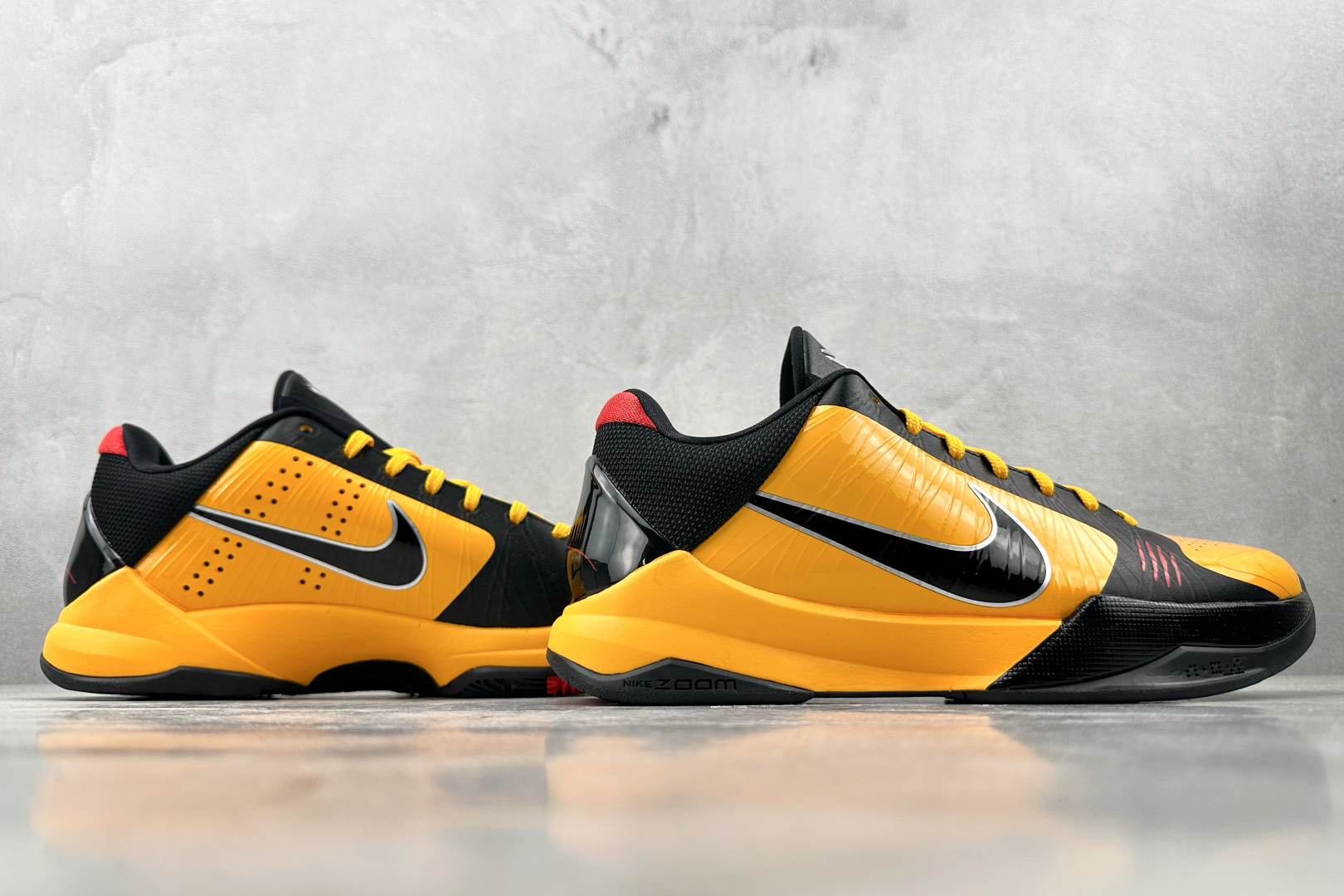 Nike Zoom Kobe 5 Protro ”Bruce Lee” 李小龙 黑黄 CD4991-700