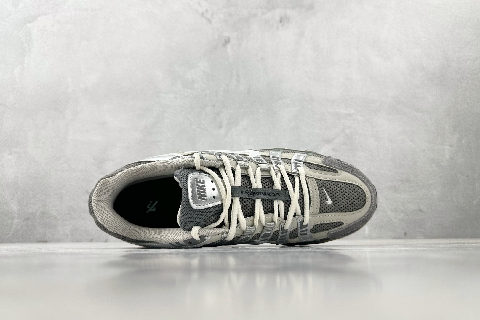 K 版
综合版 Nike P-6000 白银

货号：FN7509-029
尺码：36 36.5 37 
