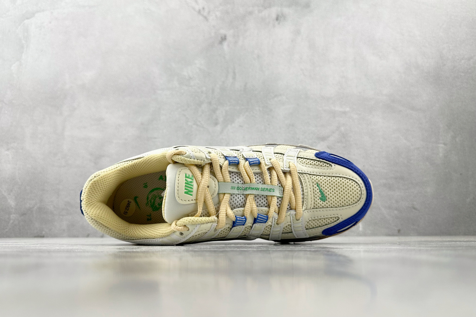 K 版
综合版  Nike P-6000 Athletic Department帆白

货号：FJ544
