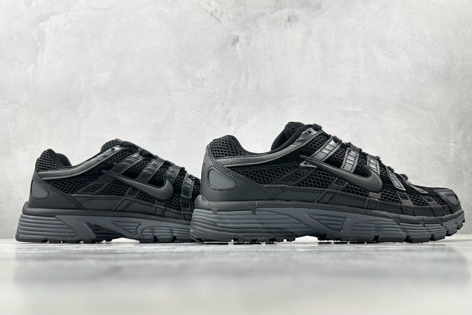 K 版
综合版  Nike P-6000 黑色

货号：FQ8732-010
尺码：36 36.5 37