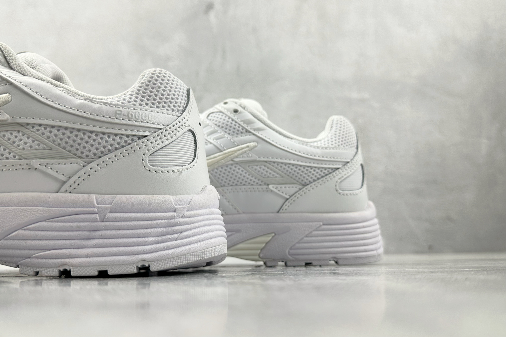 K 版 
综合版  Nike P-6000 纯白

货号：BV1021-102
尺码：36 36.5 3