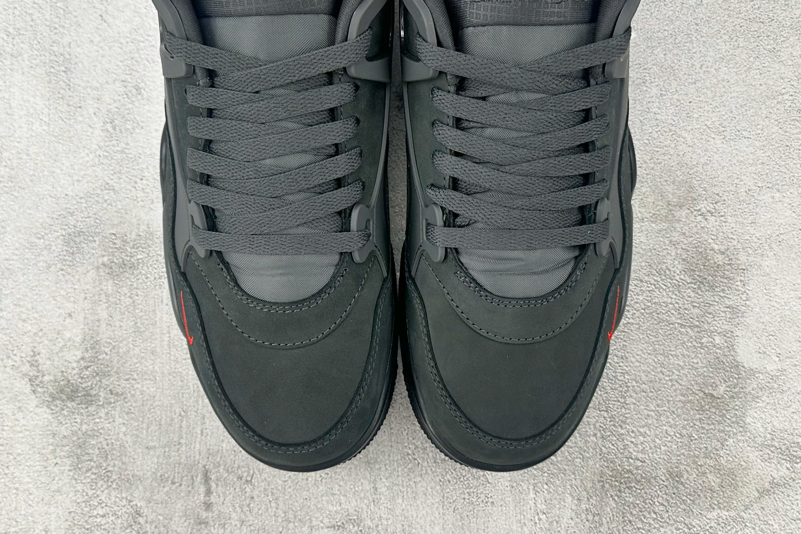 OG 
顶级纯原  Nigel Sylvester x Jordan Air Jordan 4 RM S