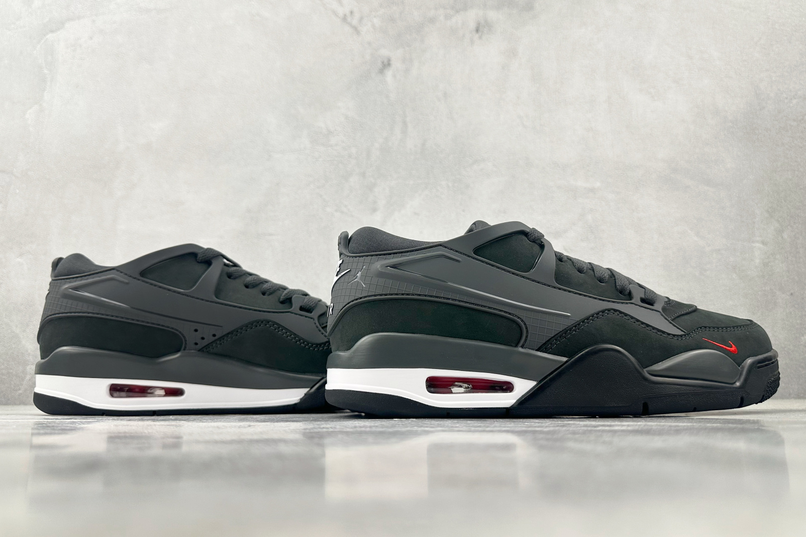 OG 
顶级纯原  Nigel Sylvester x Jordan Air Jordan 4 RM S