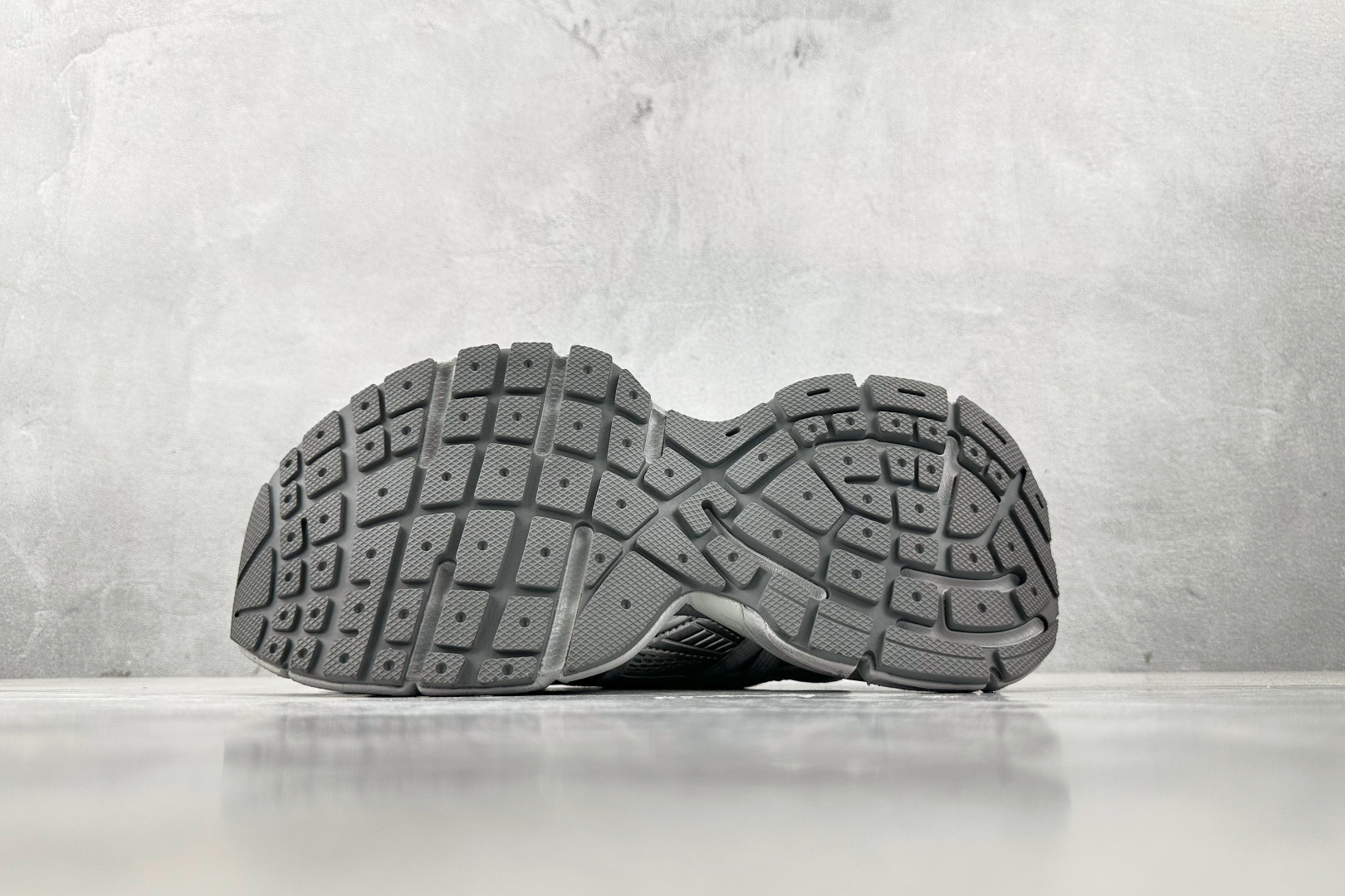 410 最新外贸批次 Balenciaga巴黎世家 3XL Extreme Laces B 白灰色 825601W3XCH
