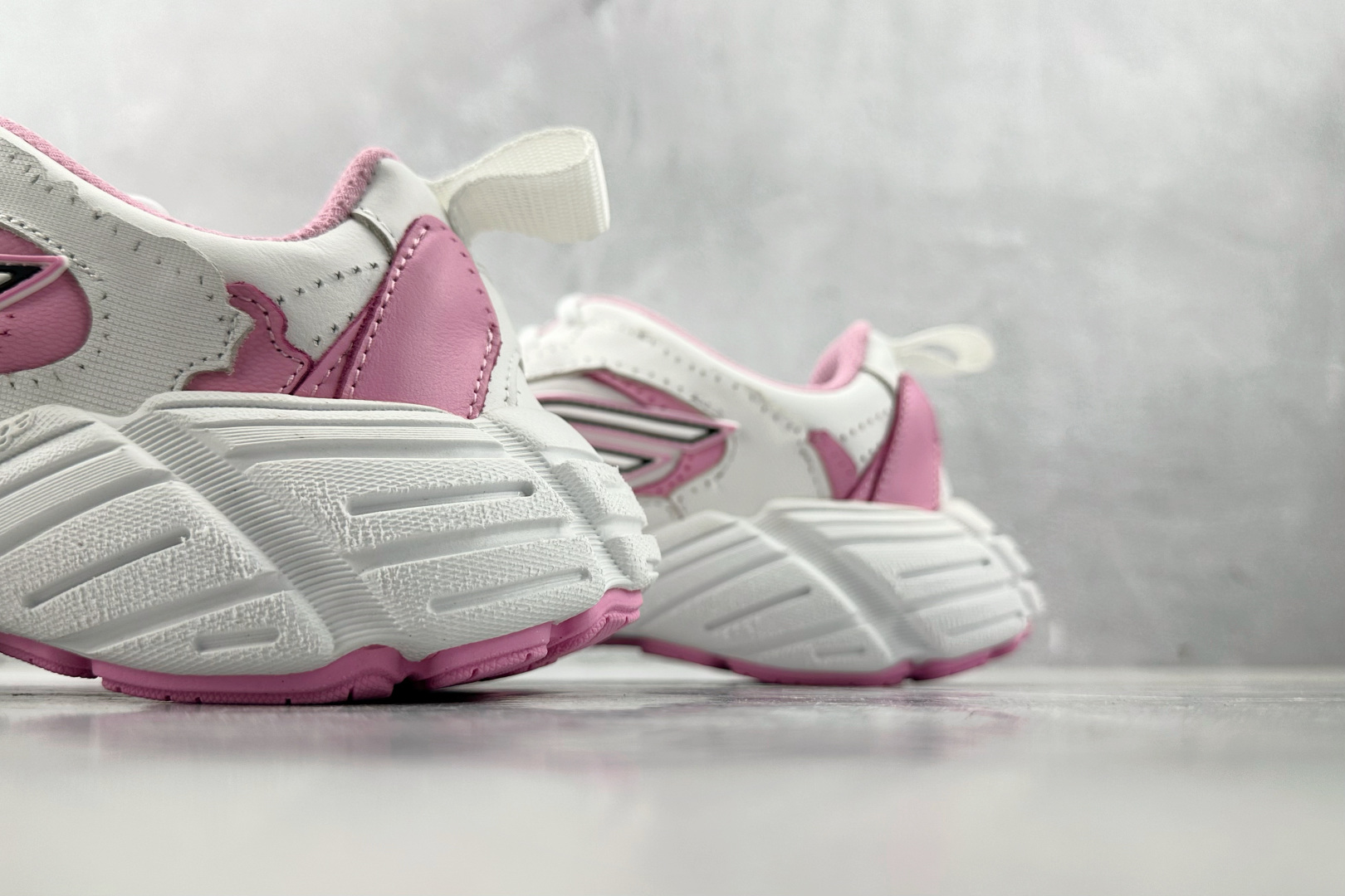420 代购版 Balenciaga巴黎世家 Monday 520 限定系列 粉色 825417WDTSC