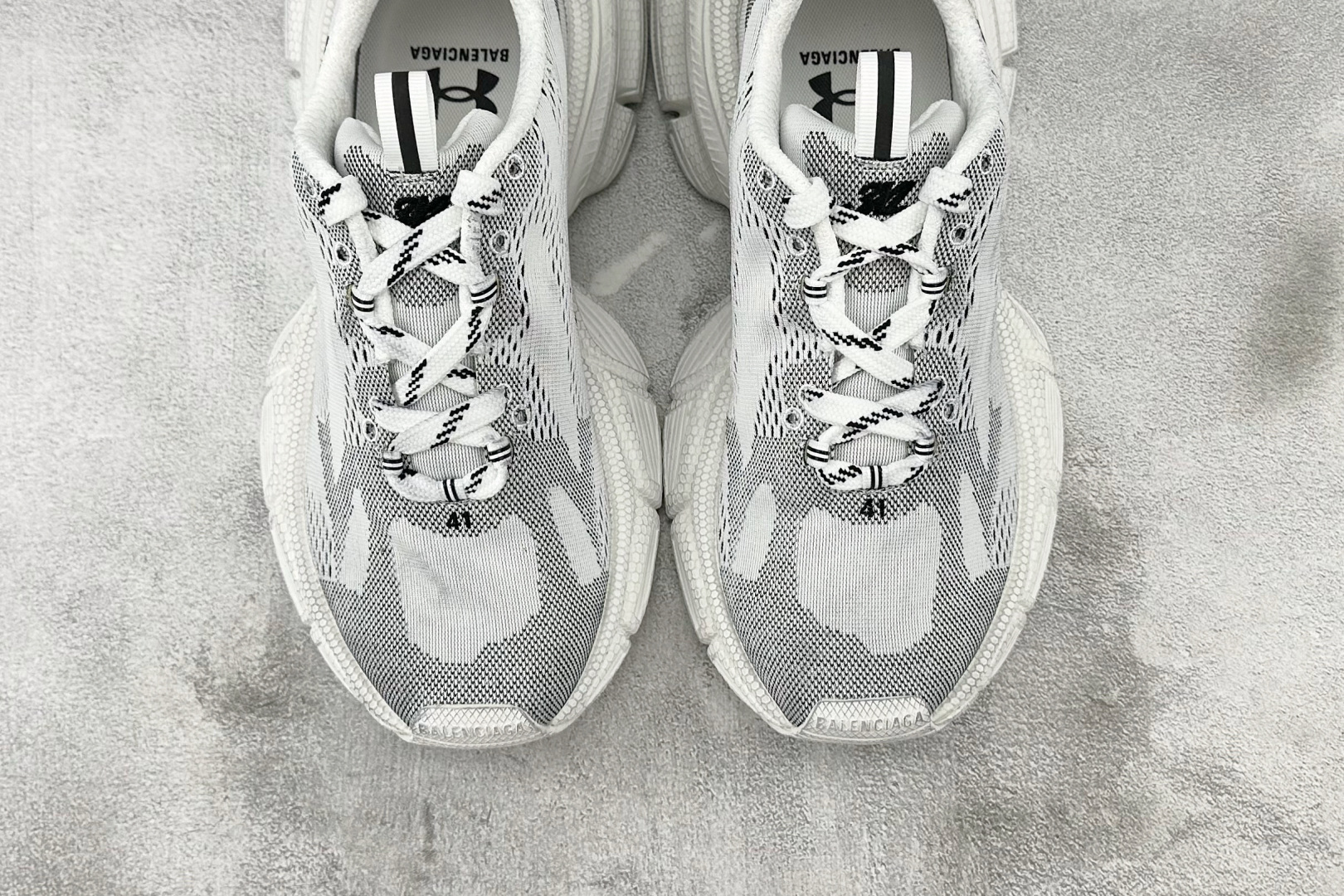370 代购版 Under Armour x Balenciaga巴黎世家 3XL 白色 814415W3XUA