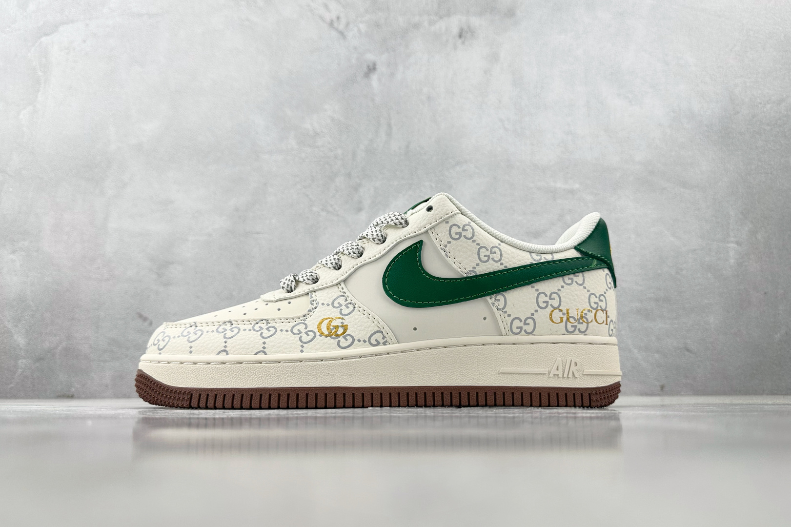 Nike Air Force 1’07 GUCCI 联名 米白绿 JJ2508-711