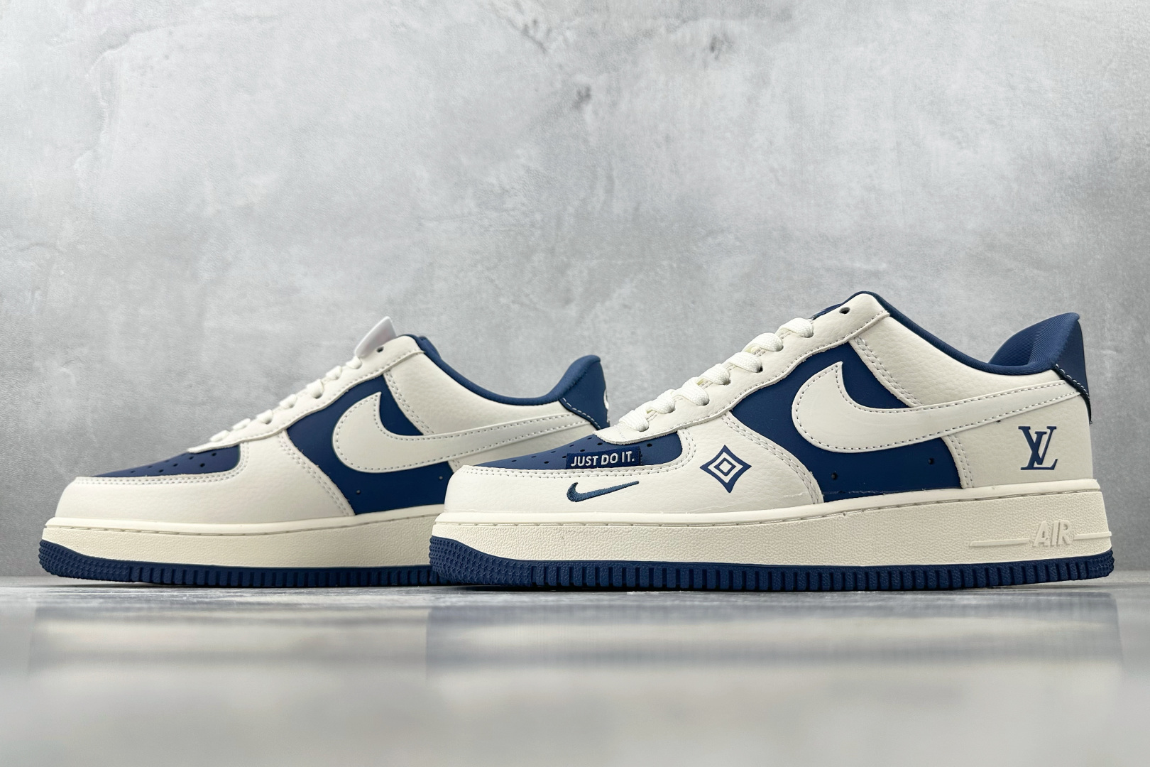 Nike Air Force 1'07 LV 联名 白蓝 KK1988-084