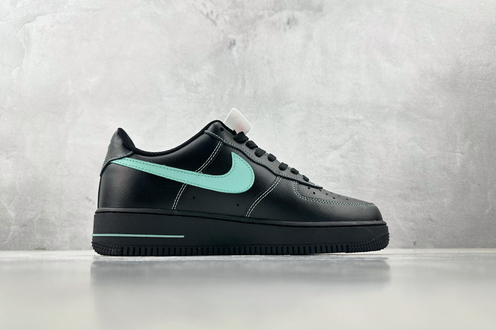 Nike Air Force 1 Low “Black Tiffany”黑色极光绿 HQ2037-002