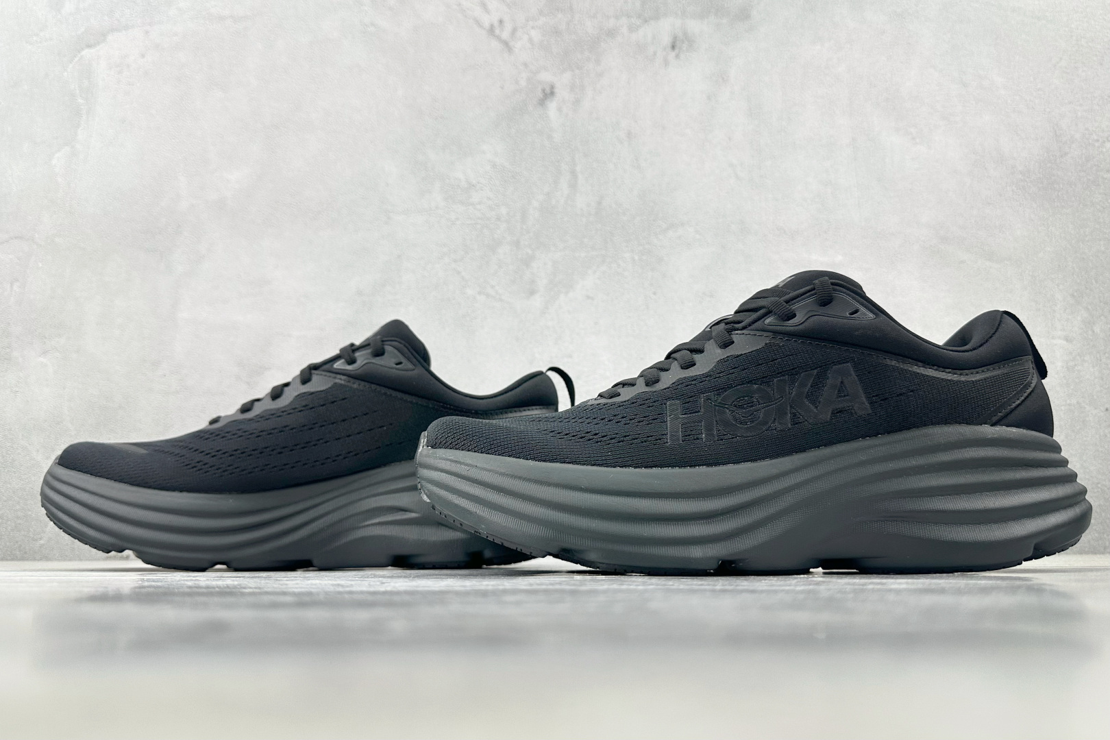 HOKA ONE ONE Bondi 8黑灰色 1127953-BBLC