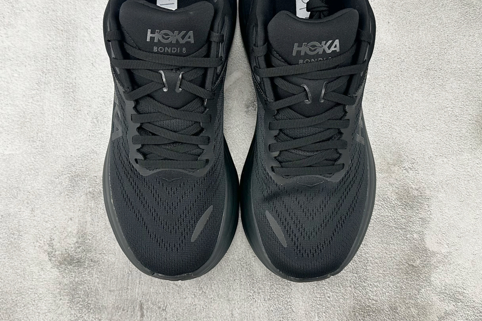 HOKA ONE ONE Bondi 8黑灰色 1127953-BBLC