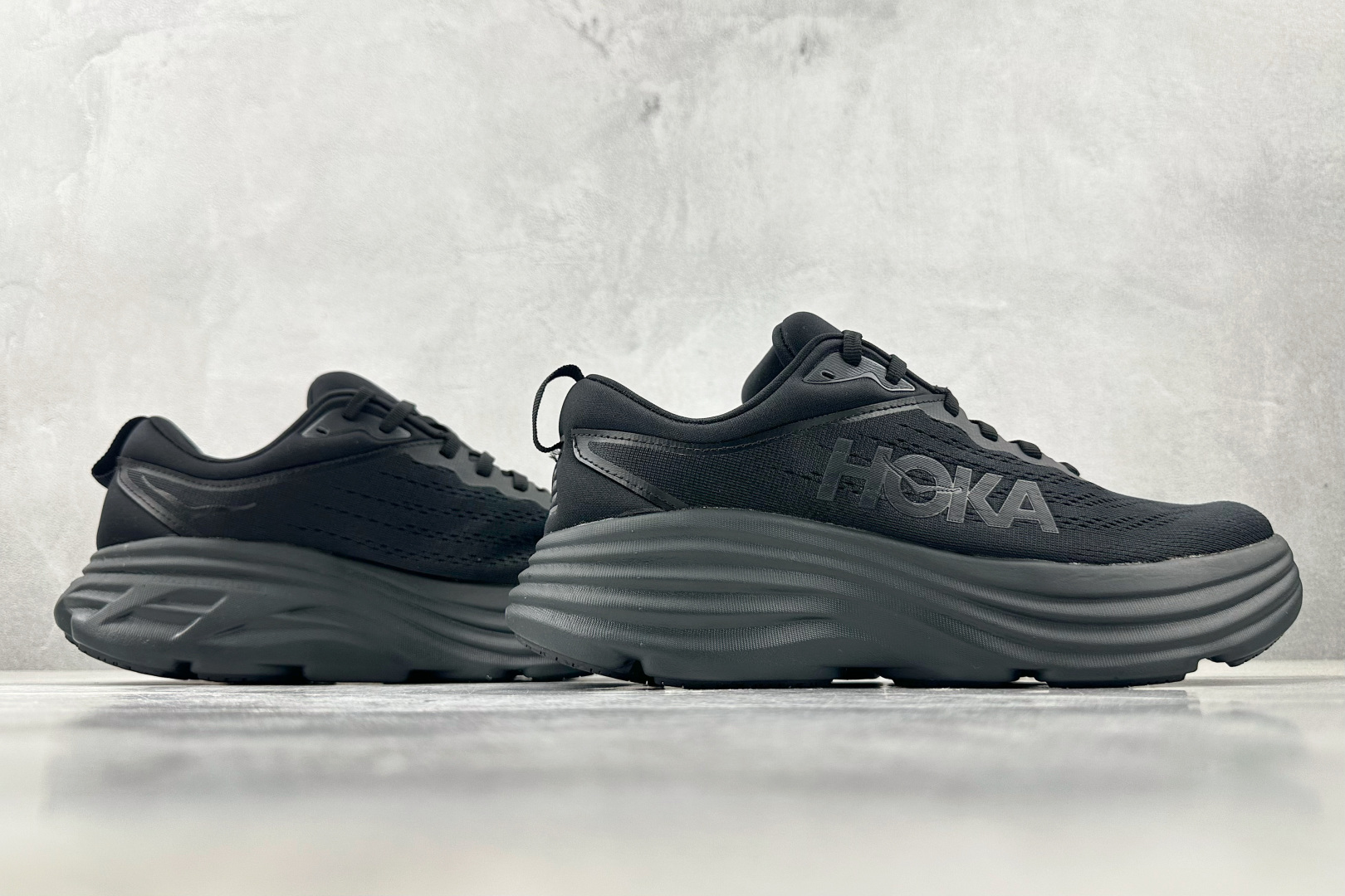 HOKA ONE ONE Bondi 8黑灰色 1127953-BBLC