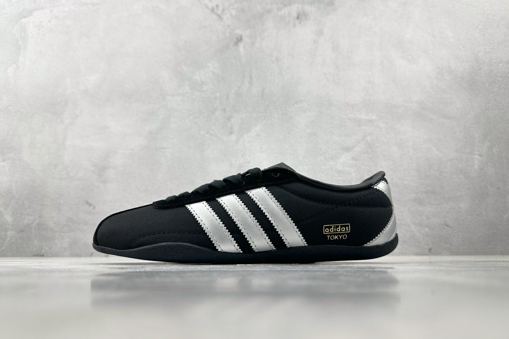 出口订单 Billy’s x adidas originals Tokyo 黑银色 JQ0962