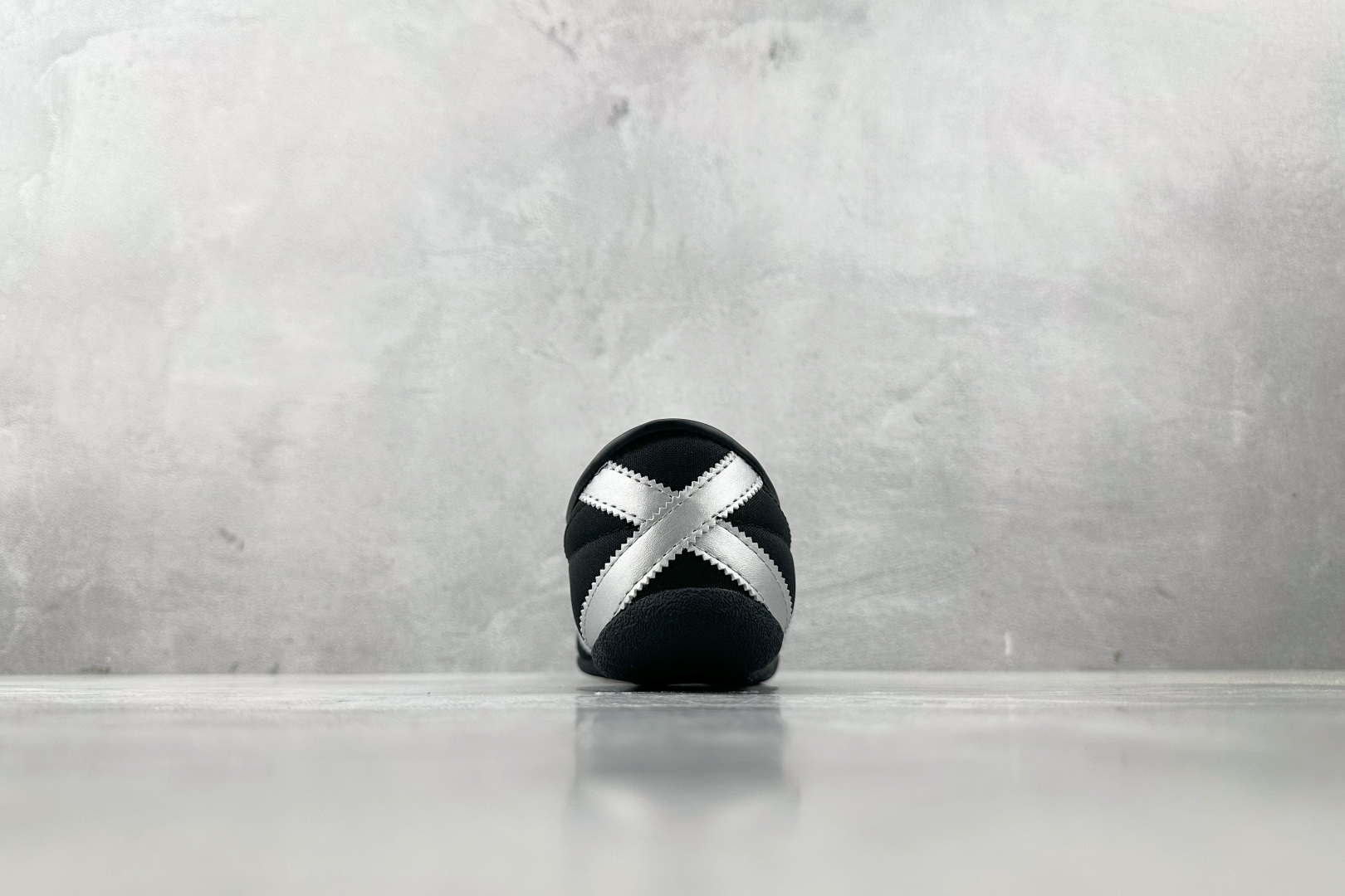 出口订单 Billy's x adidas originals Tokyo 黑银色 JQ0962