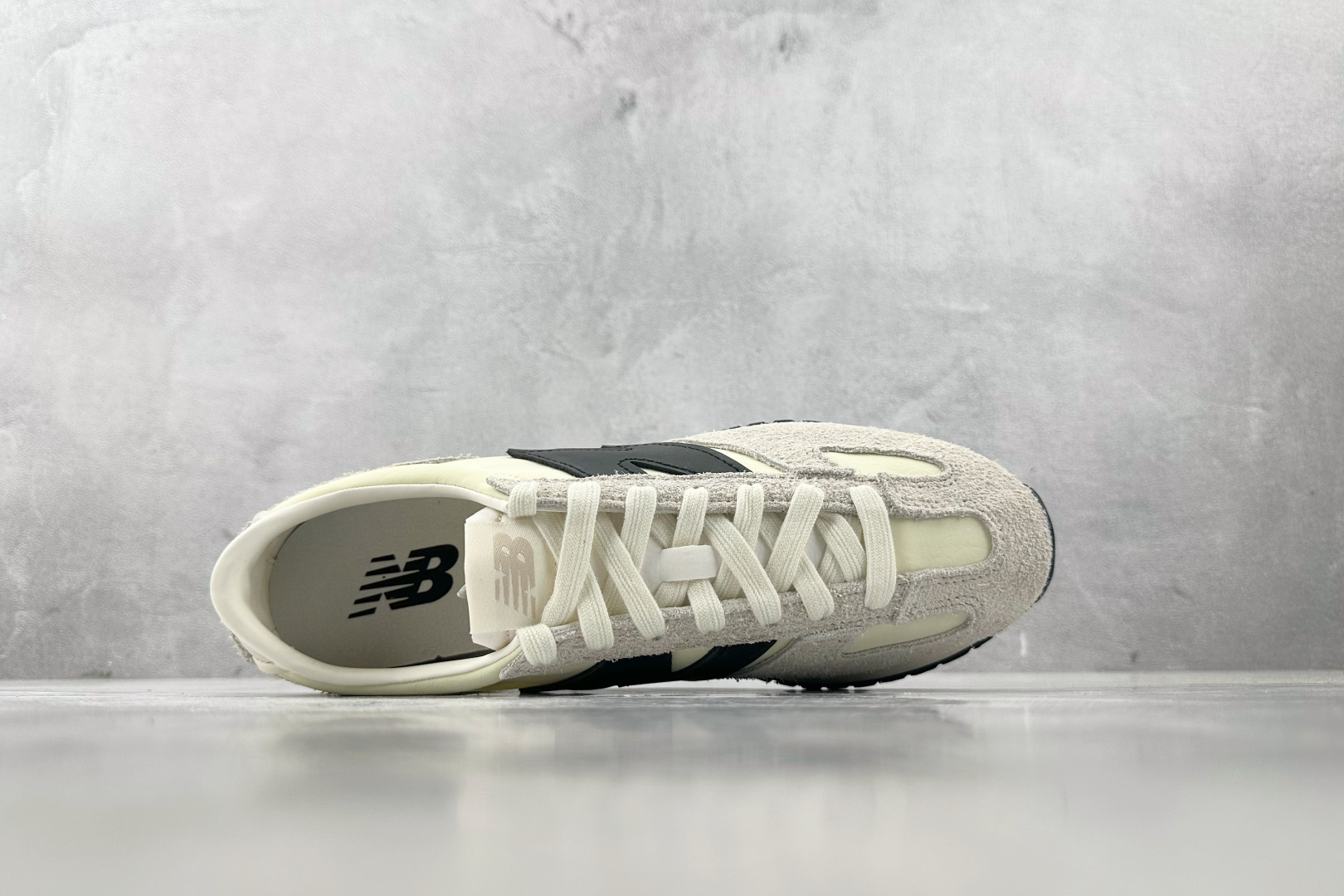 DT 190 New Balance NB 471 米色 U471AM