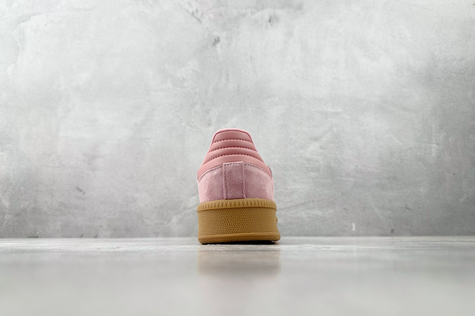 出口订单 adidas originals SAMBA OG 粉色 IE1576 尺码：36 36.5 37 38.5 39 40 40.5 41 编码：26