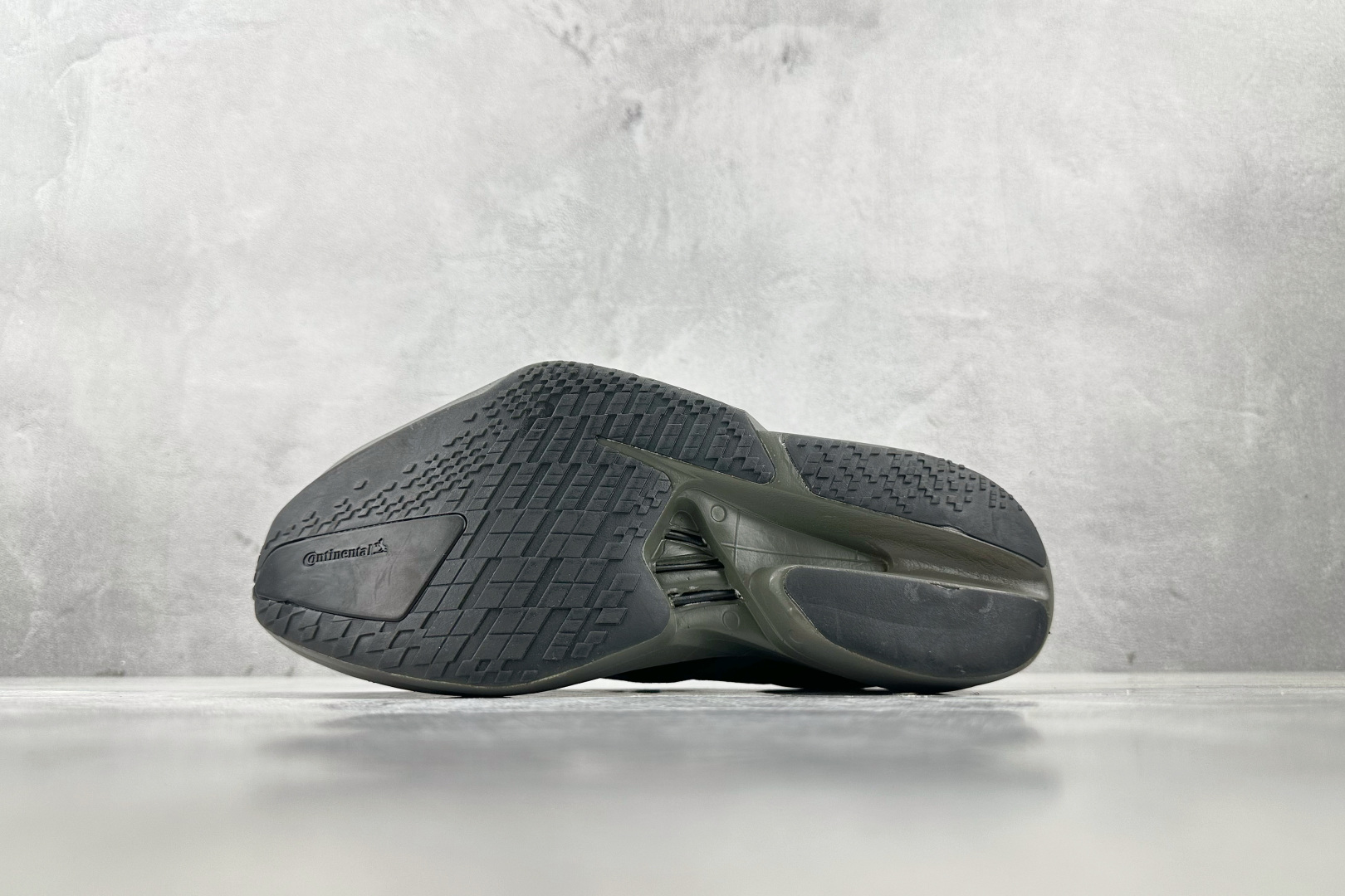 纯原 Y-3 Adios Pro 4 灰 JS3155