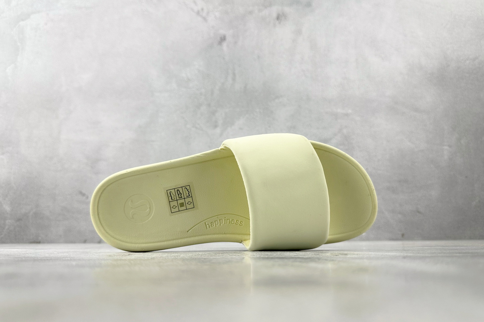 lululemon露露乐蒙 restfeel slide 柠檬黄 LW9EF2S-034311