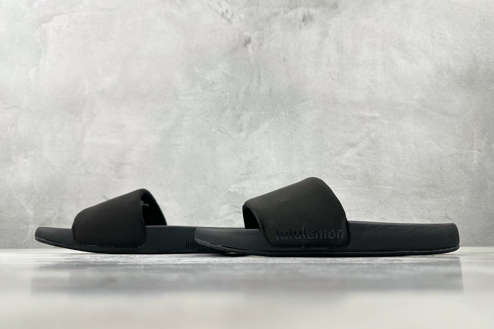lululemon露露乐蒙 restfeel slide 黑色 LM9ANHS-043646